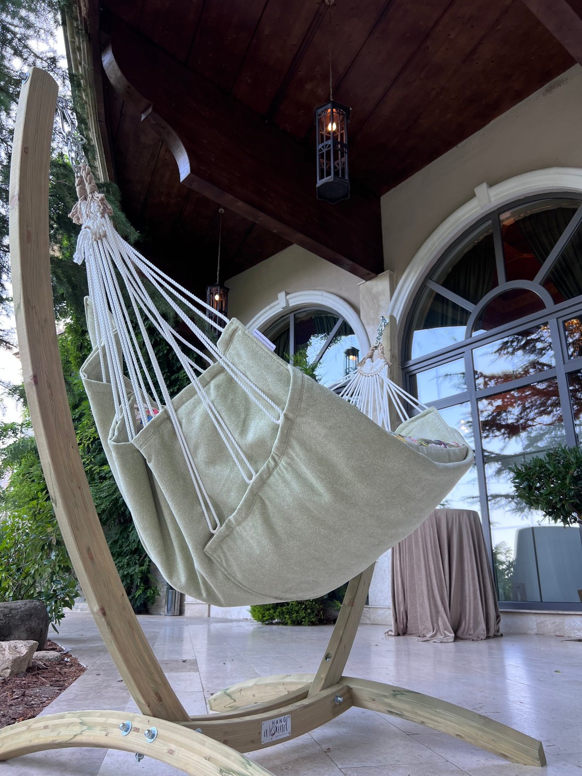 Fotoliu HANGarOund – Tropico — imagine 4